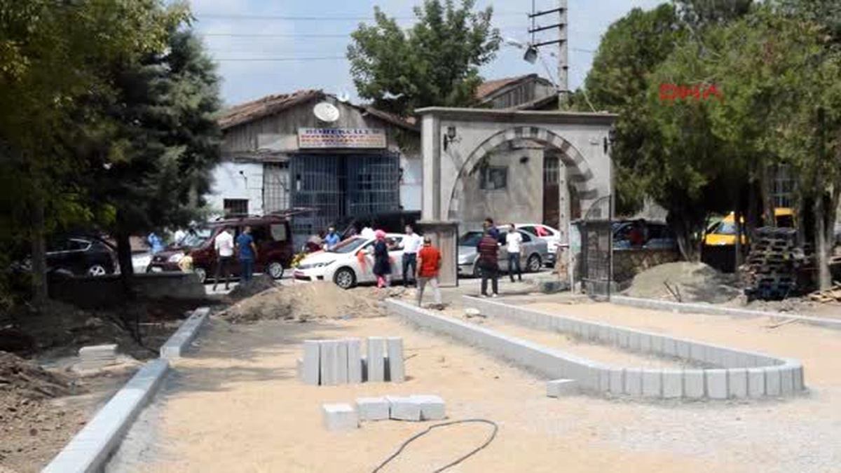 Çorum\'da Türbeler Gelin ve Damatların Akınına Uğradı