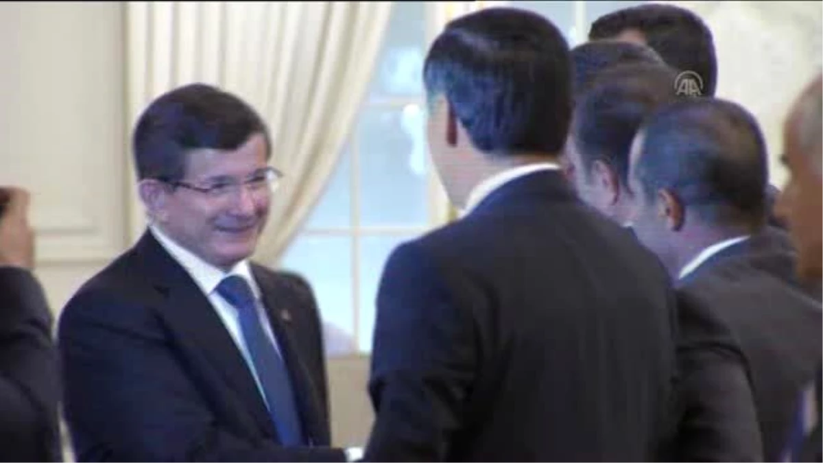 Davutoğlu: Şehit Cenazelerini İstismar Edenler Şehitlerin Ruhuna Istırap Veriyor