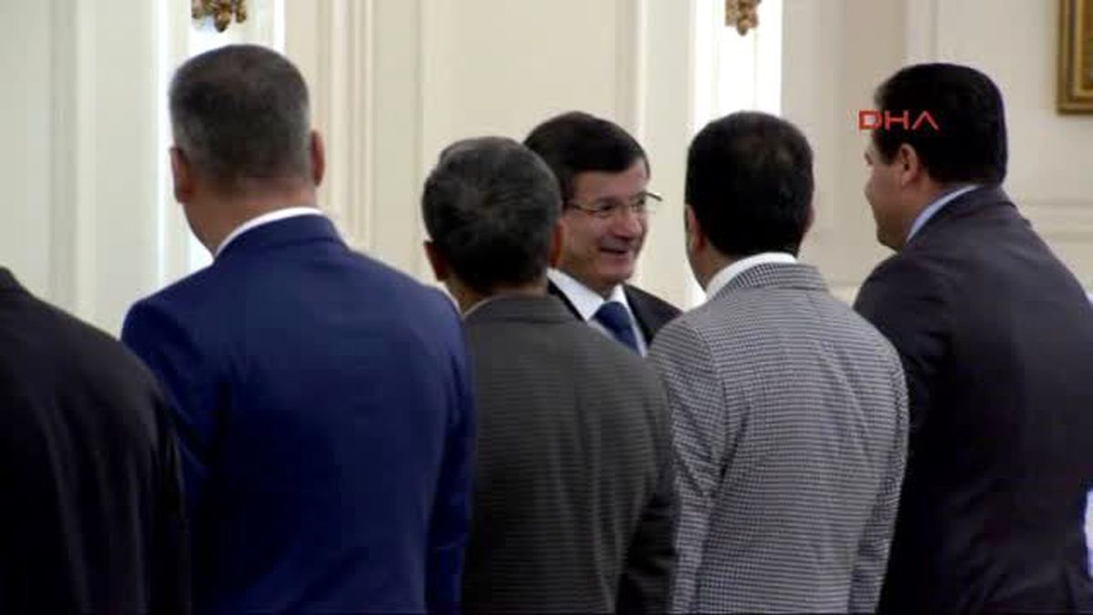 Davutoğlu Şehit Cenazelerini İstismar Edenler Şehitlerimizin Ruhlarına Izdırap Veriyor 1