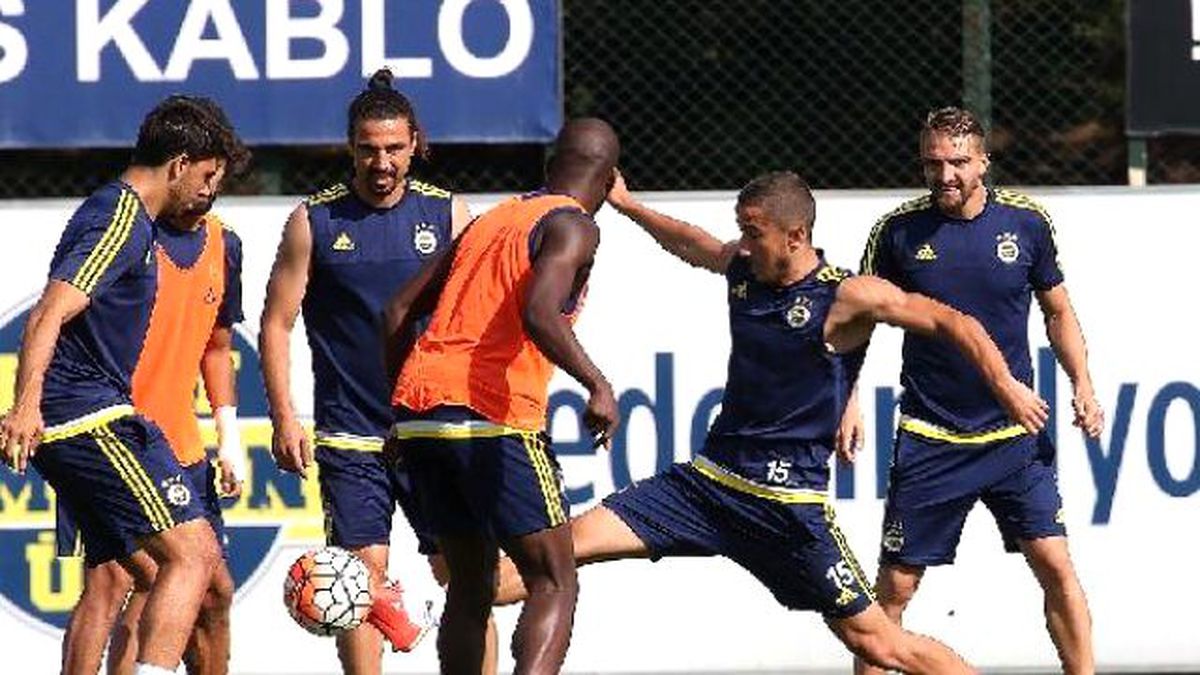 Fenerbahçe\'de Atromitos Maçı Hazırlıkları Başladı