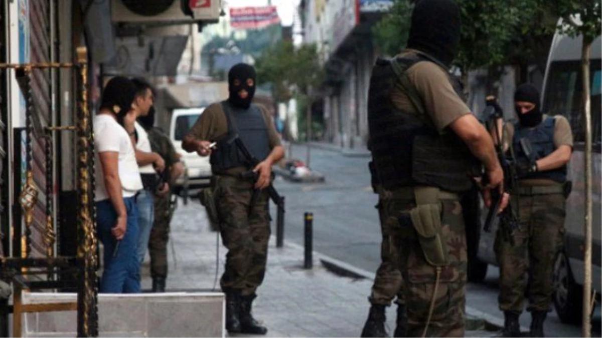 İki İlde Şafak Operasyonu! HDP\'li Başkanlar Gözaltına Alındı