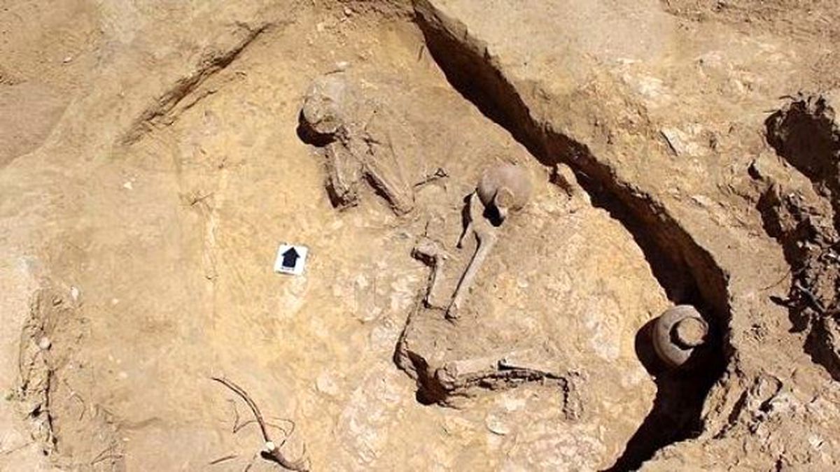 Mezardan Göz Kamaştıran Hazine Çıktı