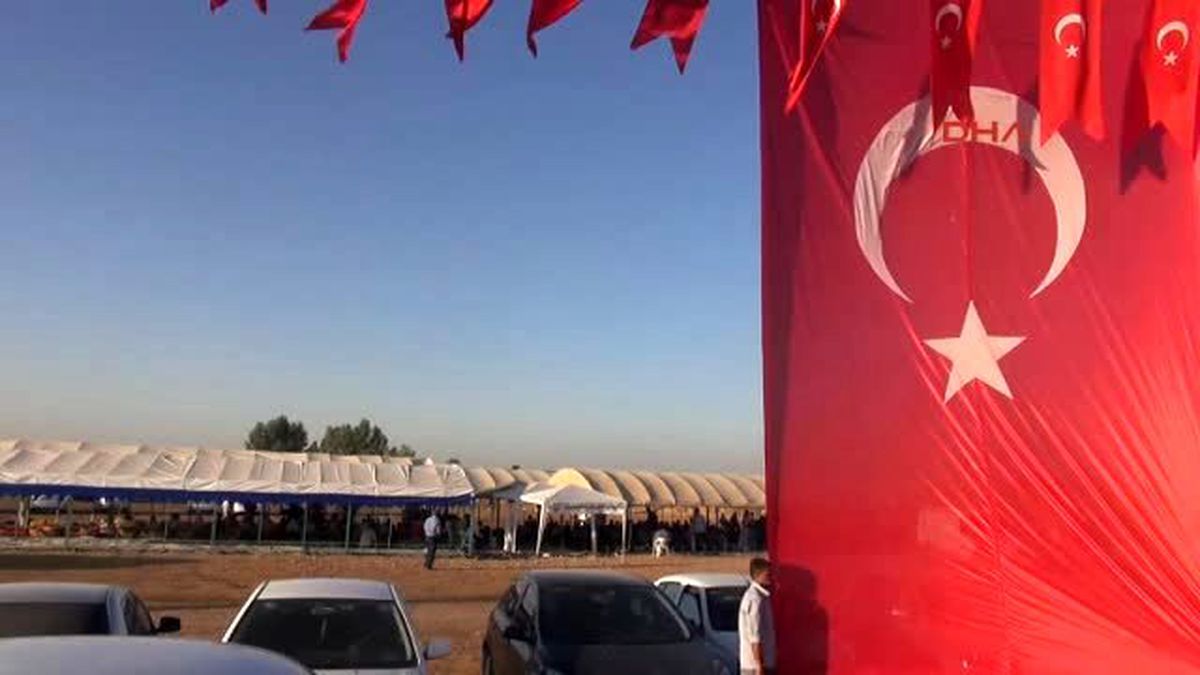Şanlıurfa Şehit Evinde Konaklayan Sahte Komutan, Taziyede Gerçek Komutanlarla Oturmuş