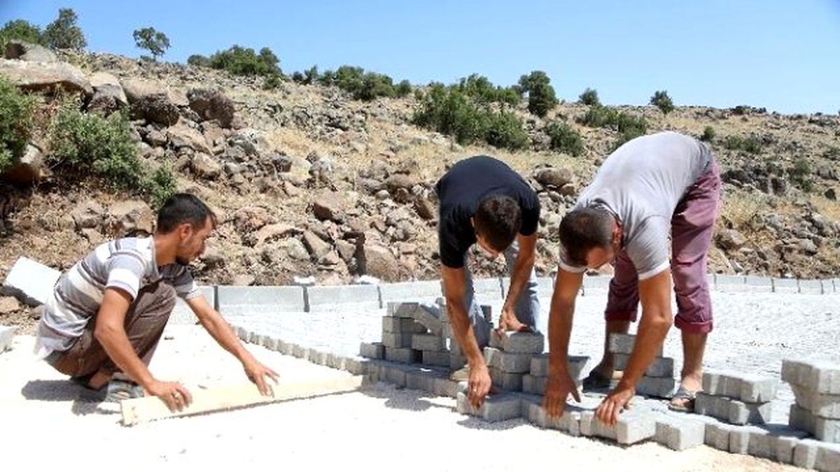 Şehitkamil Seymenli Mahallesi\'nde Yolları Yeniliyor