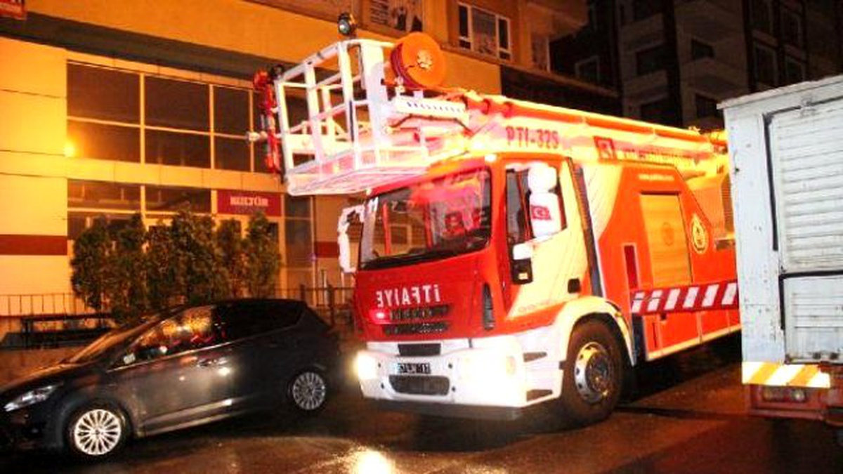Uykusu Ağır Olan Genci İtfaiye Uyardı
