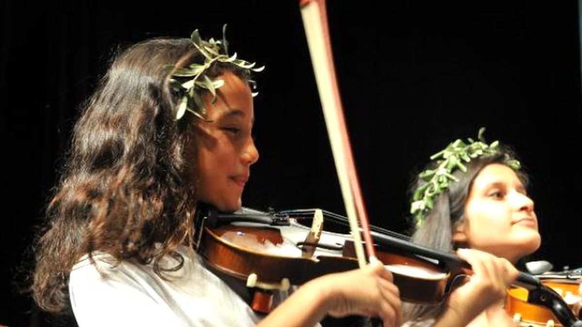 Zeytin Dalı Temalı Mitolojik Konser