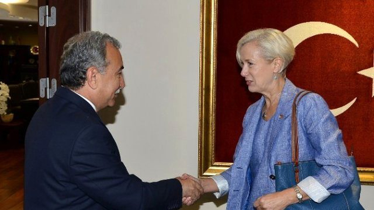 ABD Konsolosu Specht\'ten Vali Büyük\'e Ziyaret