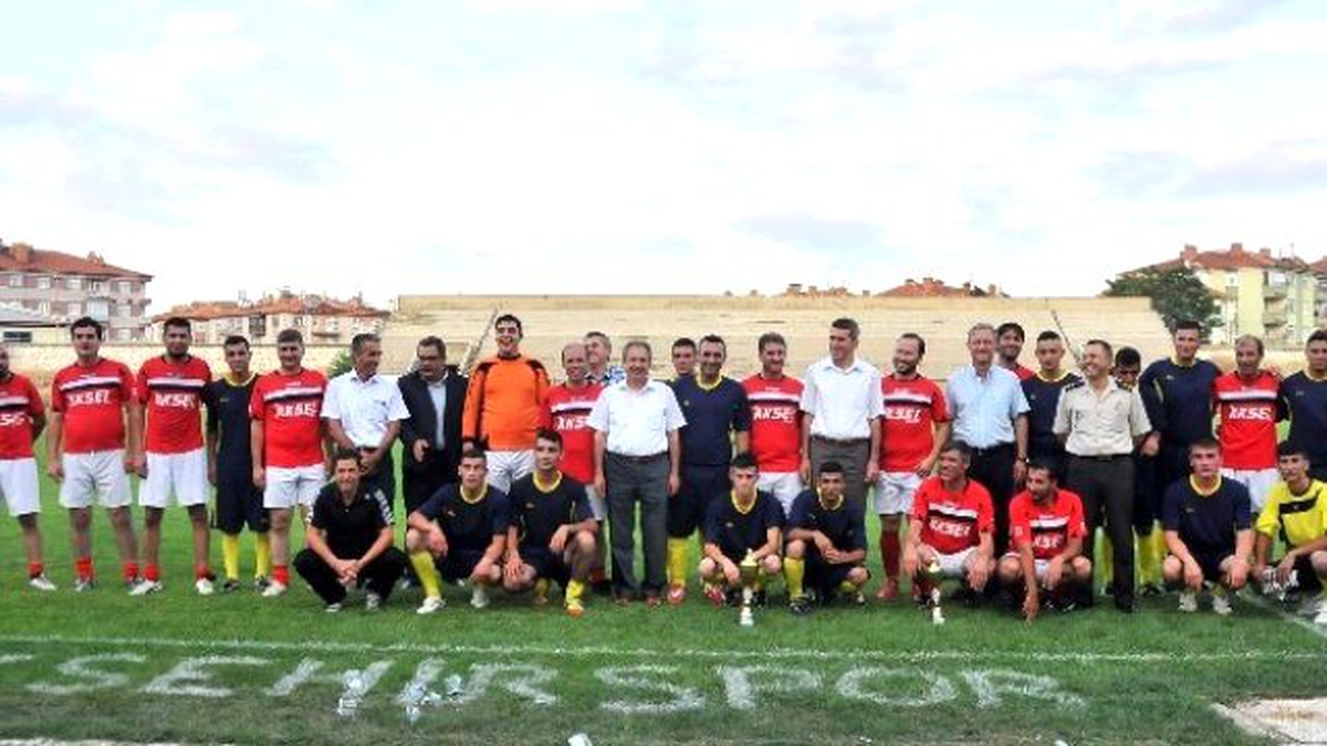 Akşehir\'de Tarihi Maç Yeniden Canlandırıldı