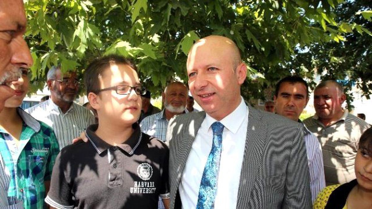 Çolakbayrakdar Gençlere Verdiği Sözü Tuttu
