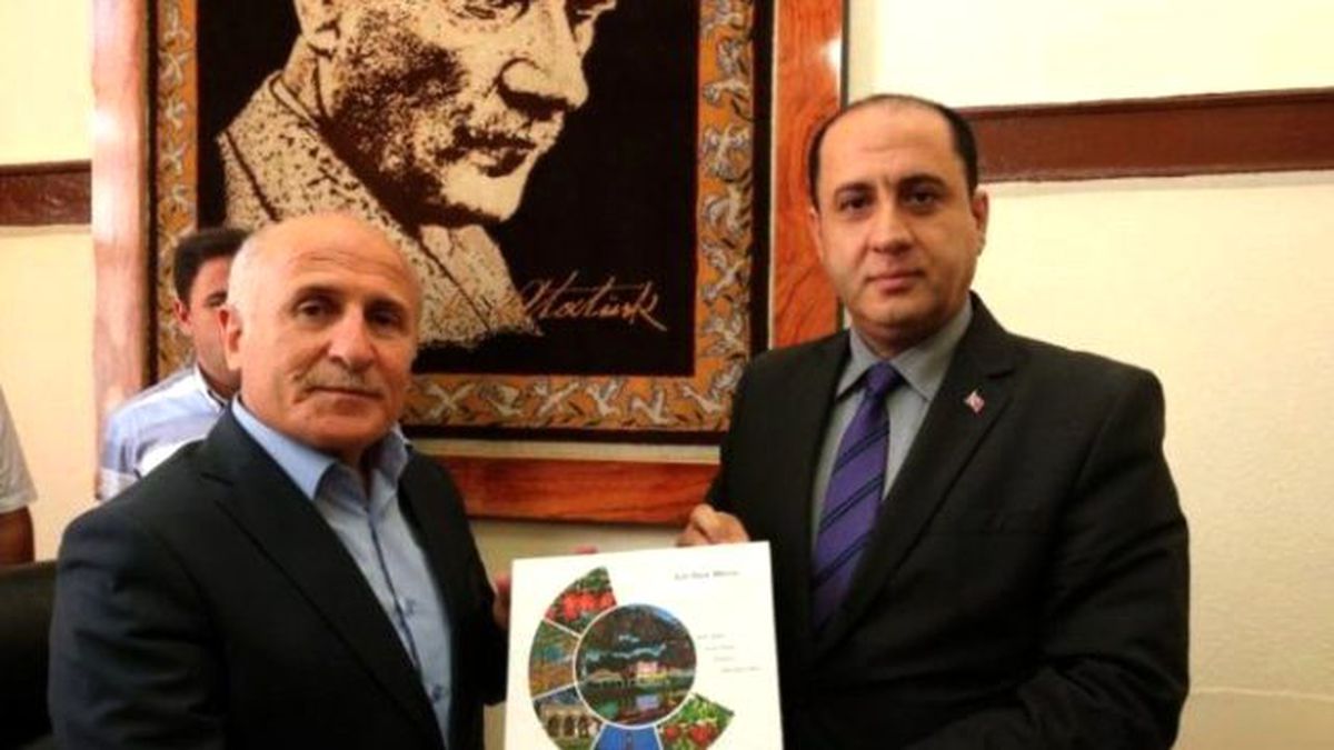 Çorum İl Genel Meclis Üyelerinden Vali Çomaktekin\'e Ziyaret