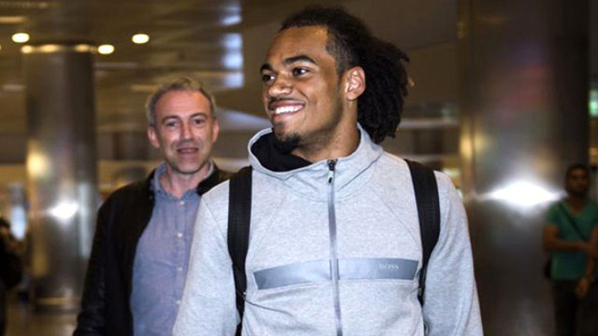 Denayer, Galatasaray'la Anlaşamadı Geri Döndü