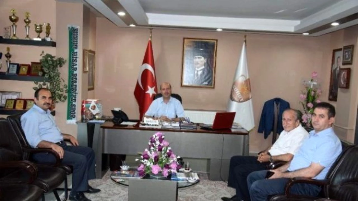 Dünya Barış Elçisi Kaçmaz\'dan Başkan Bozkurt\'a Ziyaret