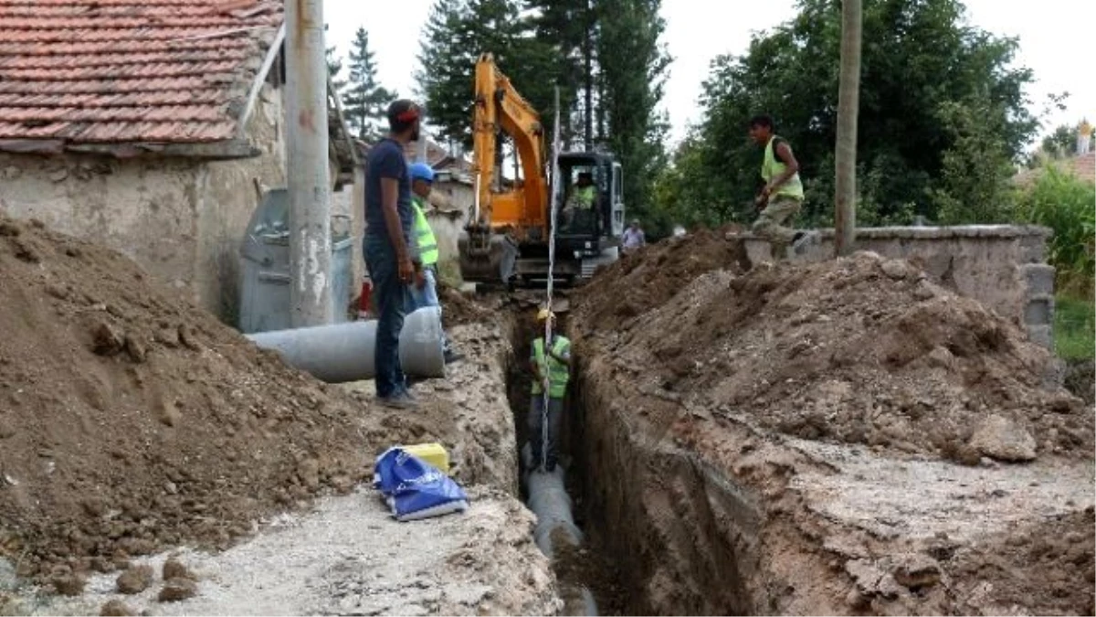 Ereğli ve Emirgazi\'de Mahalleler Kanalizasyona Kavuşuyor