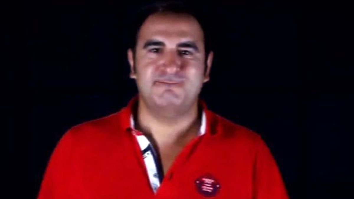 Erhan Sarıkaplan \'Ölüyorum Kederimden\'