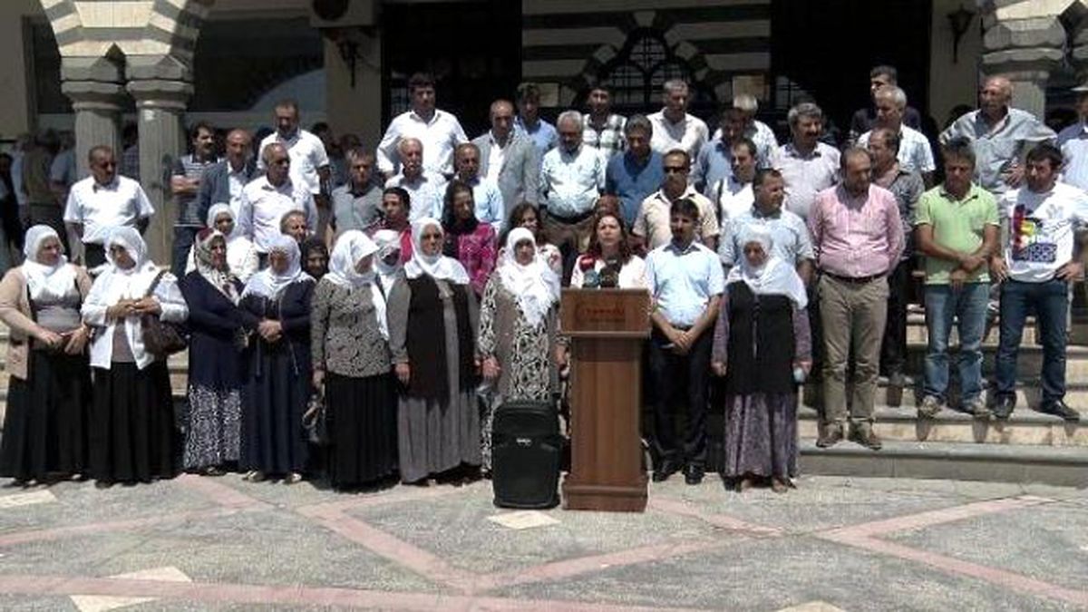 HDP'li Irmak: Gözaltılar Sürerse Belediyelerin Önüne Hendek Kazacağız