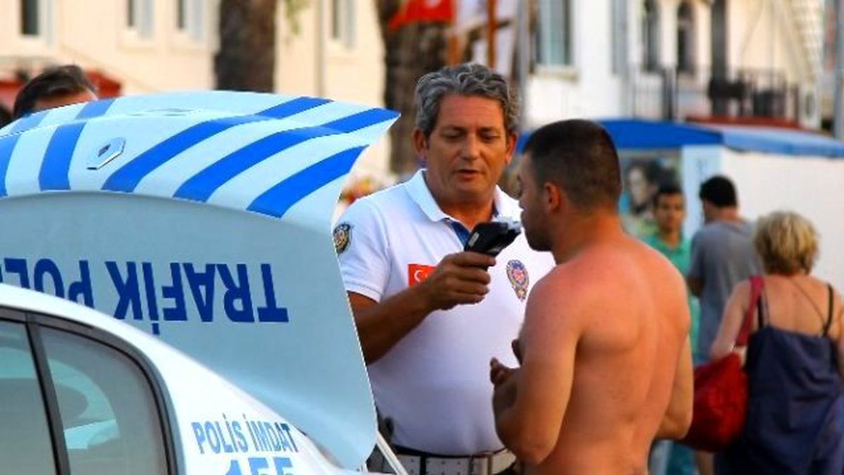 Hem Alkollü, Hem Ehliyetsiz