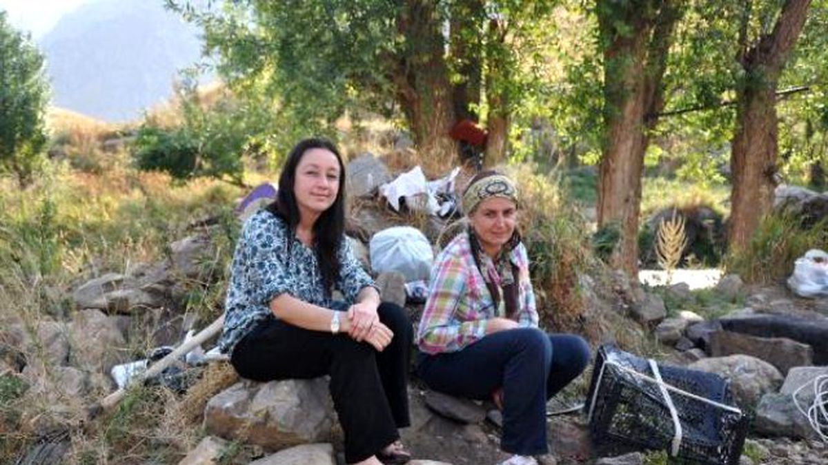 İHD Çukurca Heyetinden, Hani Yaylası\'nda \'Canlı Kalkanlar\'a Ziyaret