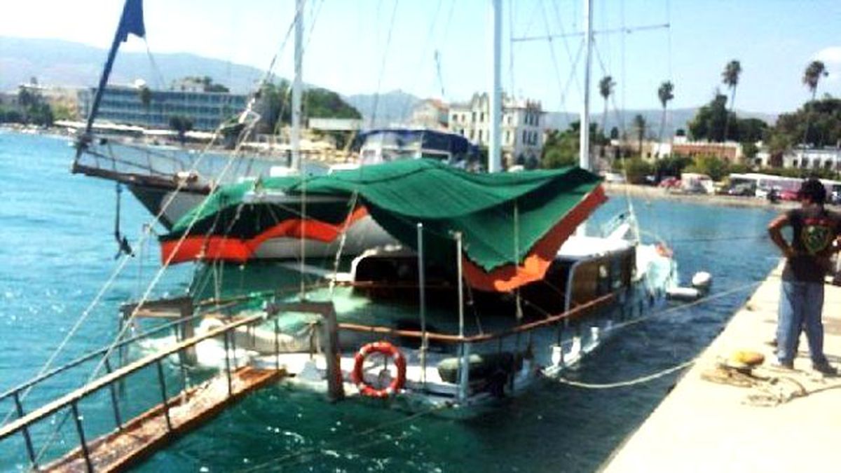 Kaçaklar, Dönmemek İçin Tekneyi Batırdı