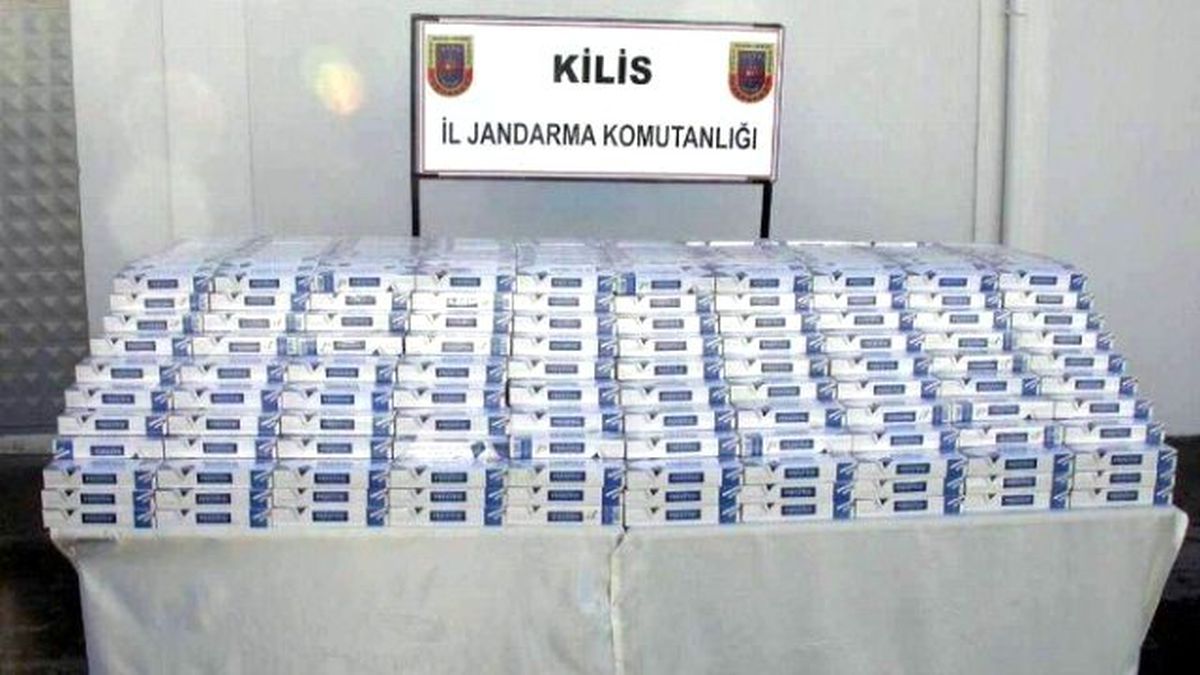 Kilis\'te 9 Bin Paket Kaçak Sigara Ele Geçirildi