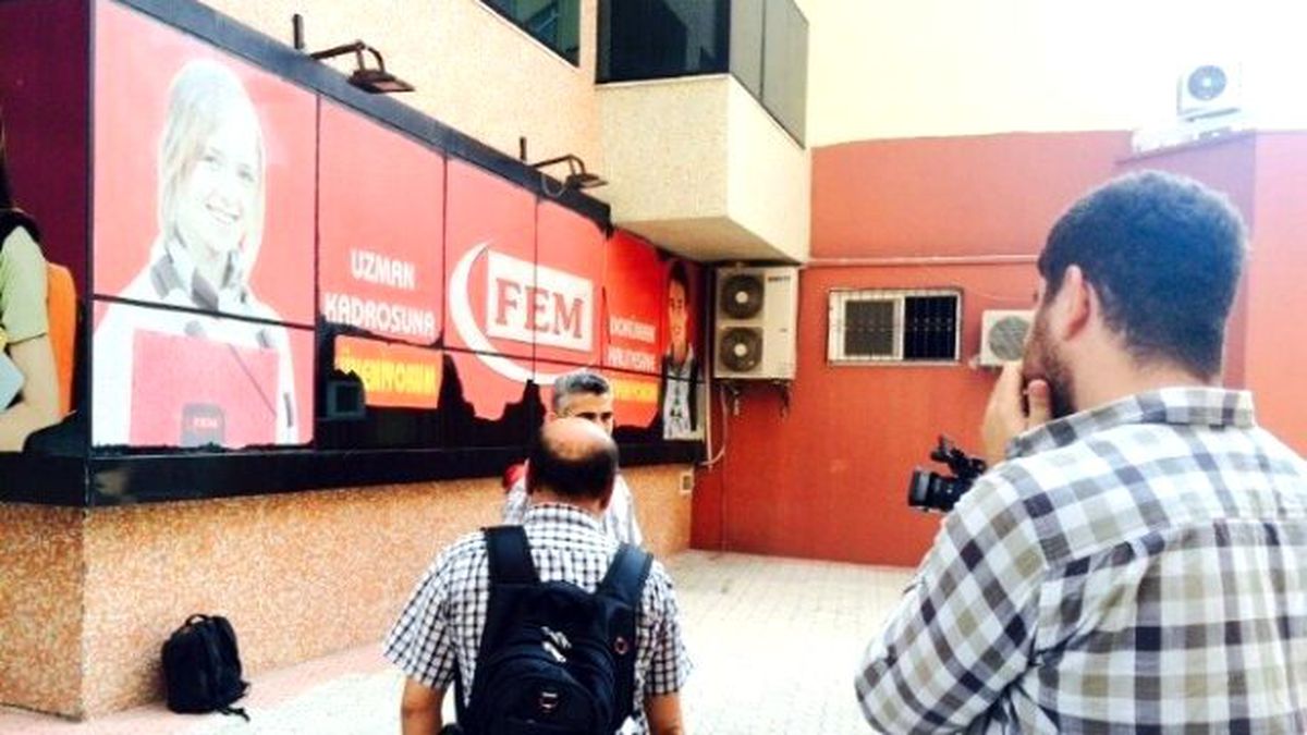 Mersin\'de \'Paralel Yapı\' Operasyonu Kapsamında Bir Dershanenin 8 Şubesine Baskın