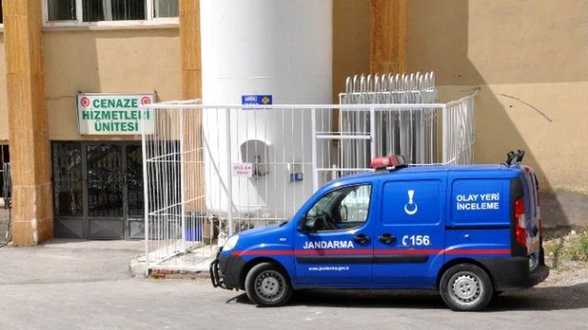 Sivas\'ta Bir Asker İntihar Etti