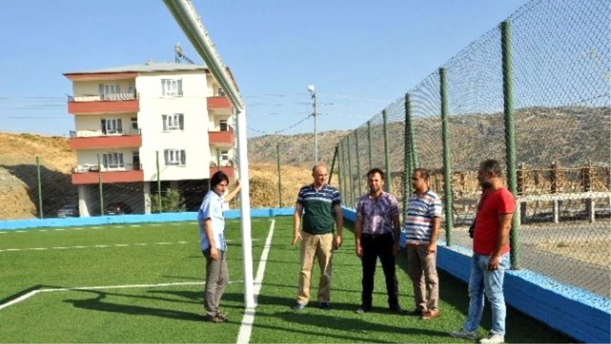 Tff İl Temsilcisi Sincik Atatürk Stadını Denetledi