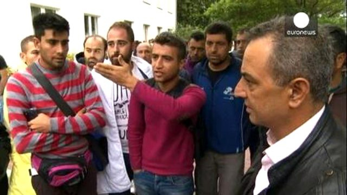Almanya Dublin Sözleşmesi\'ni Suriyeliler İçin Askıya Aldı