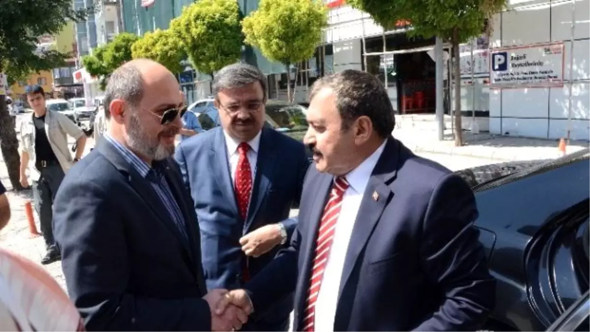 Bakan Eroğlu\'ndan Hopa\'daki Sel Felaketiyle İlgili Açıklama