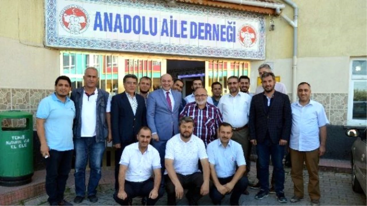 Başkan Çetinbaş Anadolu Aile Derneğini Ziyaret Etti