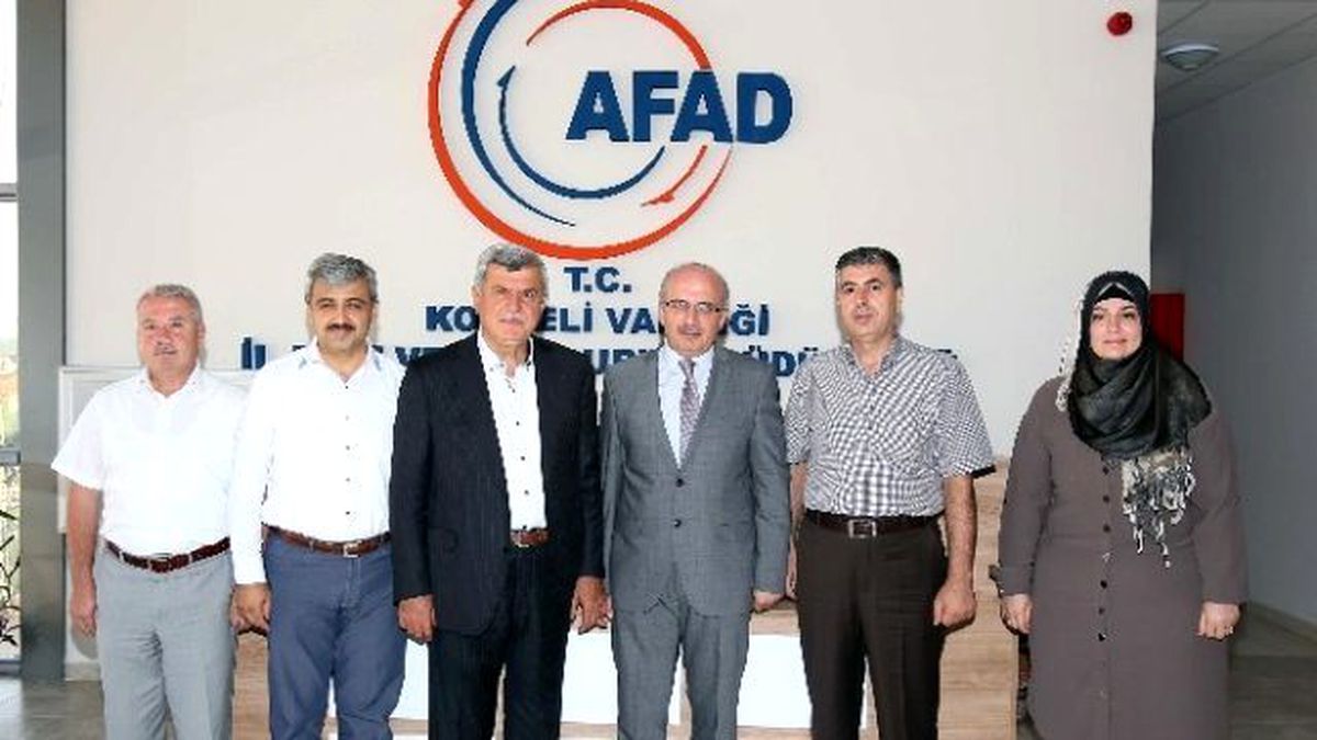 Başkan Karaosmanoğlu\'dan Afad ve İşkur\'a Ziyaret