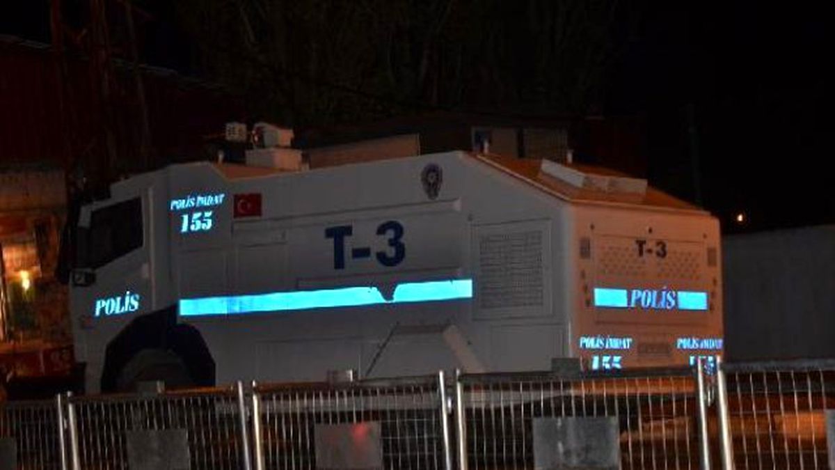 Bomba Yüklü Araç İhbarı Polisi Harekete Geçirdi