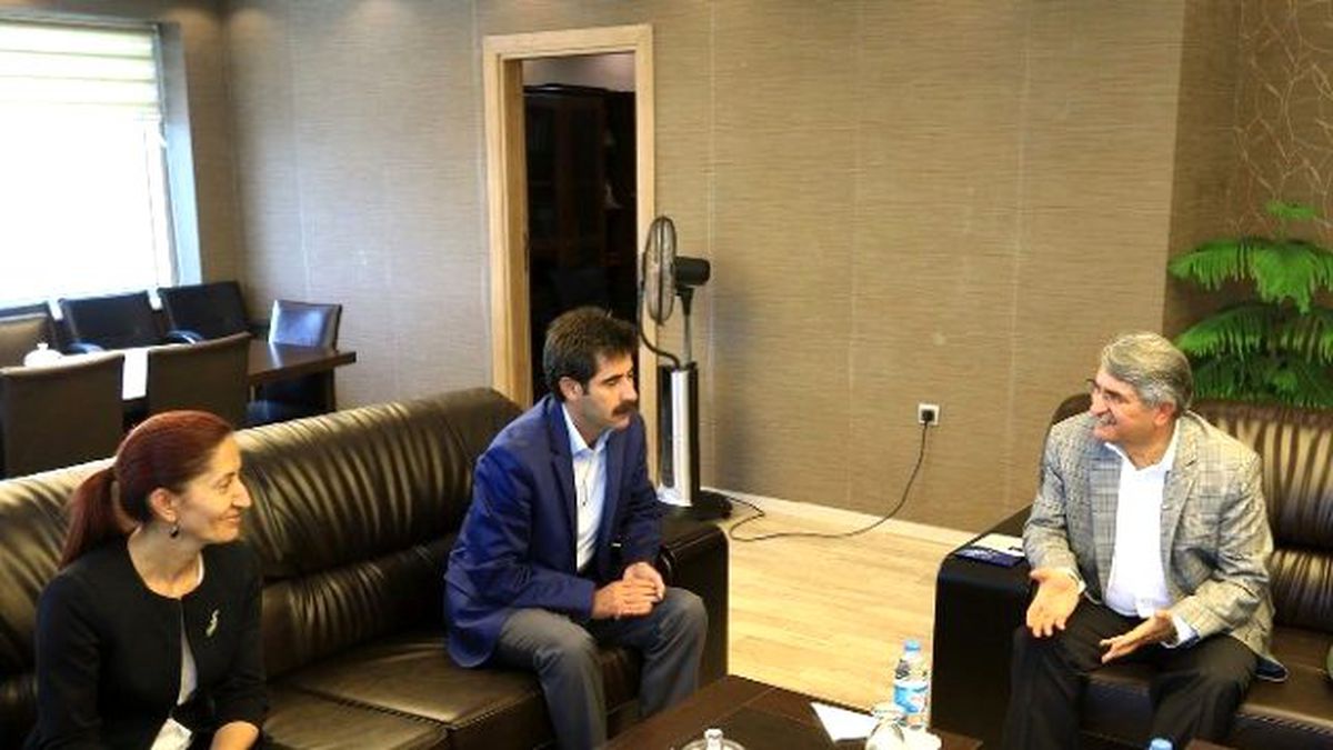 CHP Heyetinden Eş Başkanlara Ziyaret