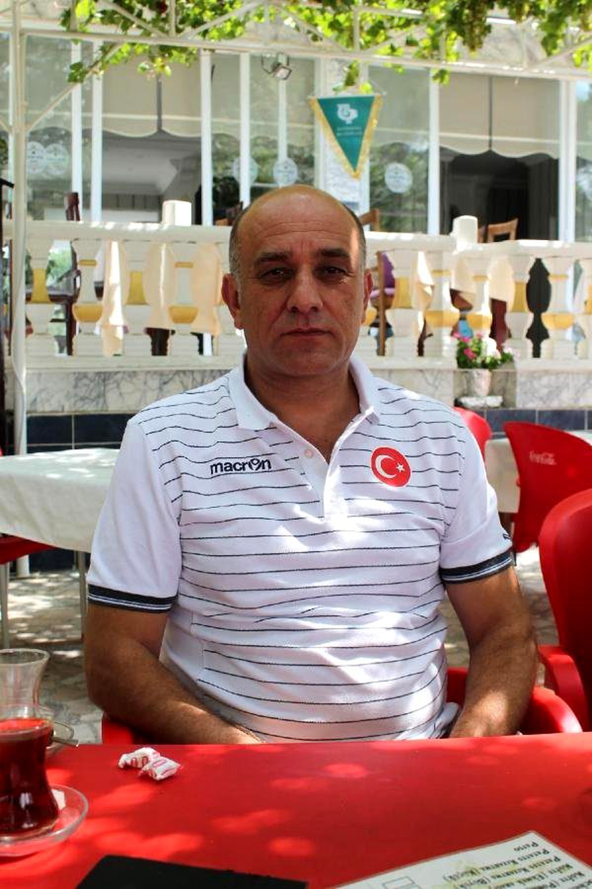 Erdek\'te Açıklama Yapan Hentbol Milli Takım Antrenörü: "İlgi Az"