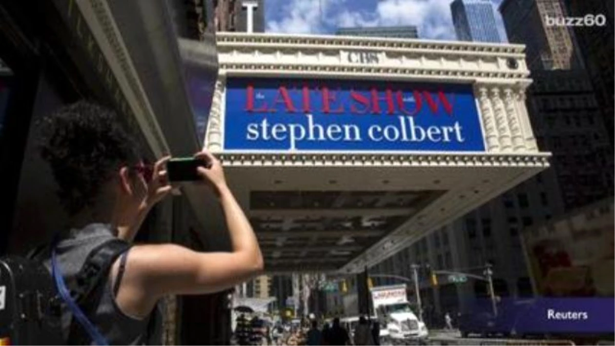 George Clooney, Amy Schumer Are Among Stephen Colbert\'s First Guests On \'The Late Show\'