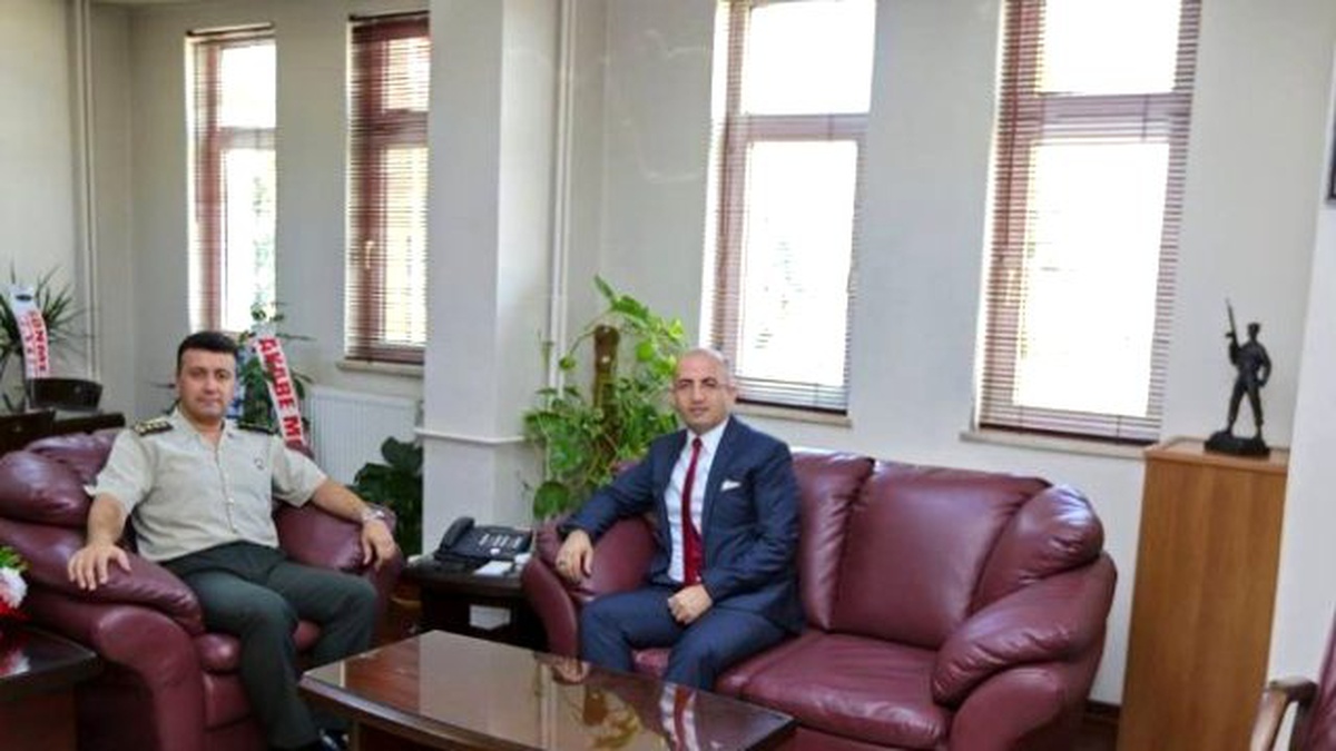 Hakan Zengin\'den, Komutana Hayırlı Olsun Ziyareti