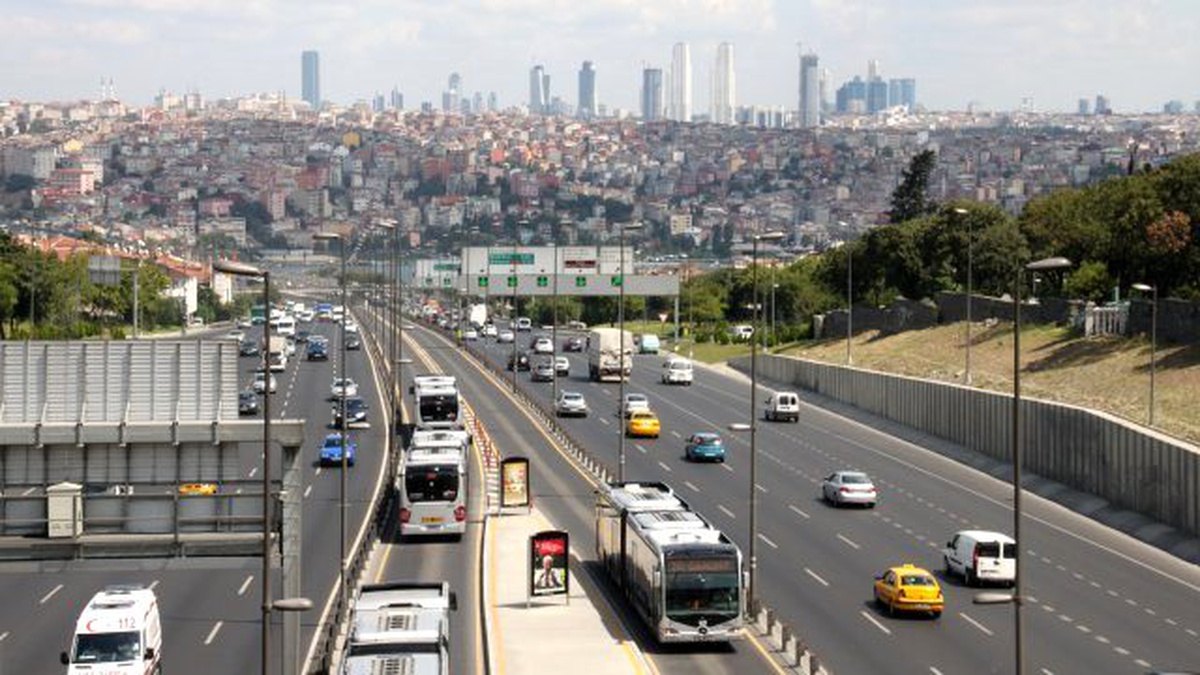 Haliç Köprüsü Metrobüs Yolu Bakıma Alınıyor