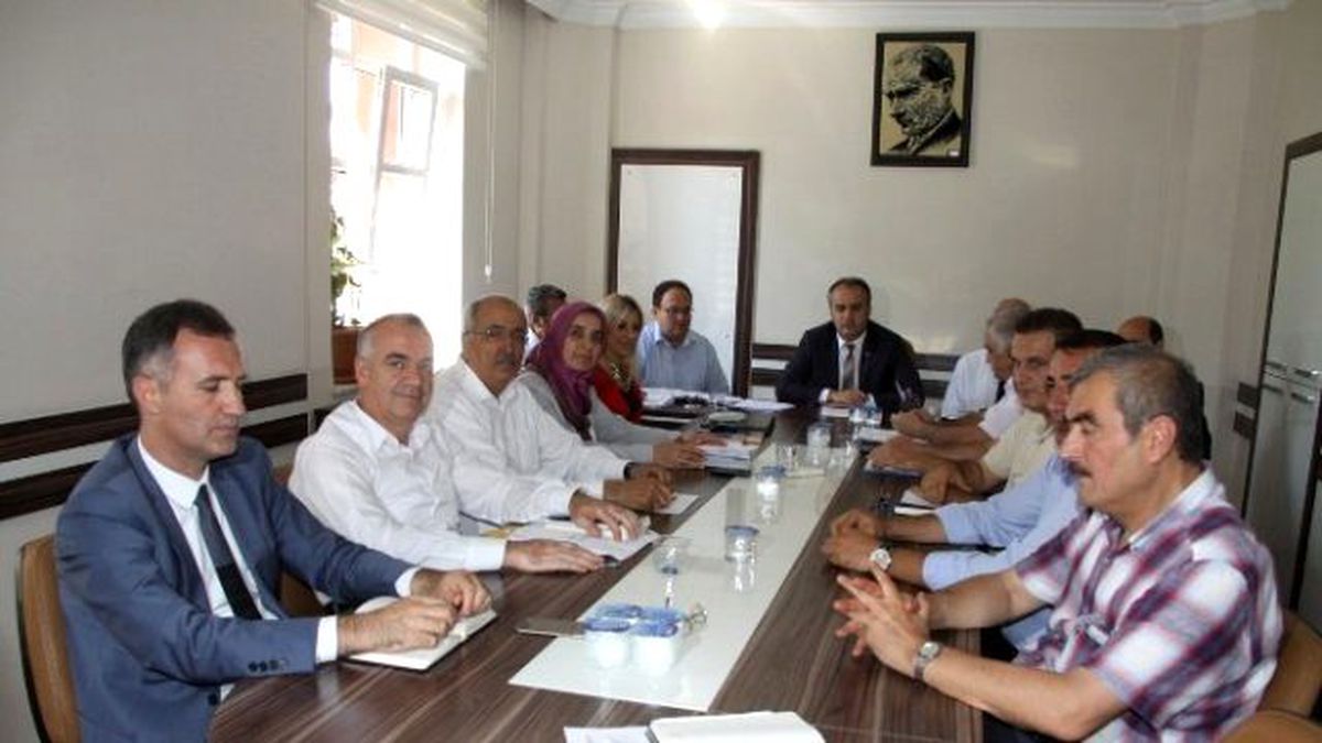 İnegöl\'de Yamaç Paraşütü