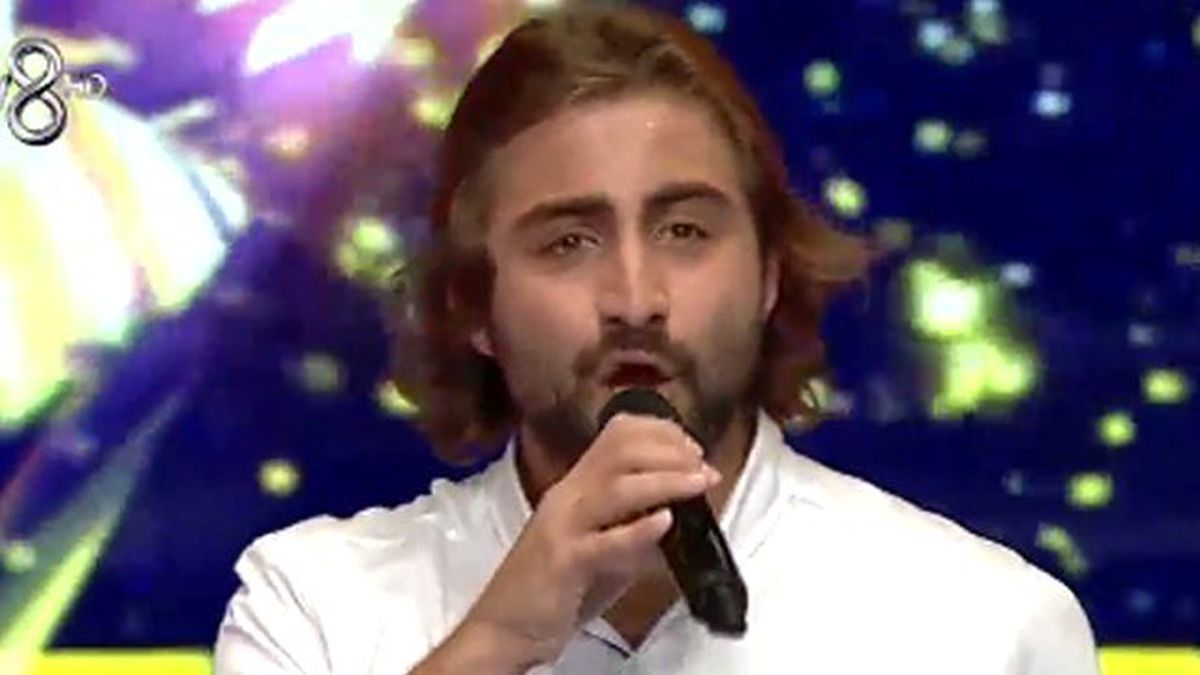 Jüri Bir Sonraki Performansını Merak Etti! İşte Okan Cinemre\'nin İkinci Performansı...