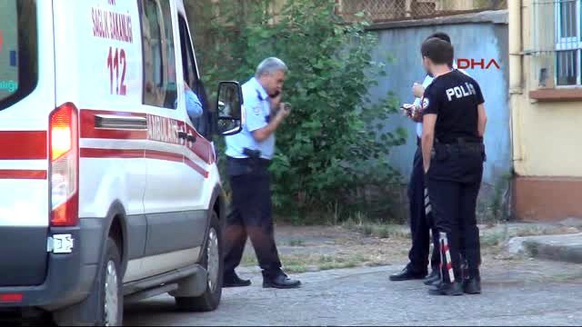 Karabük İntihar Eden Oğlunun Acısına Dayanamayarak Ölmek İstedi