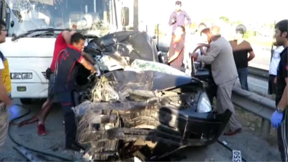Kocaeli\'de Zincirleme Trafik Kazası: 4 Yaralı