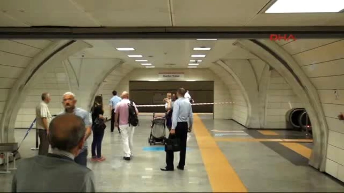 Ayrılıkçeşme Metro İstasyonuna Bomba Alarmı