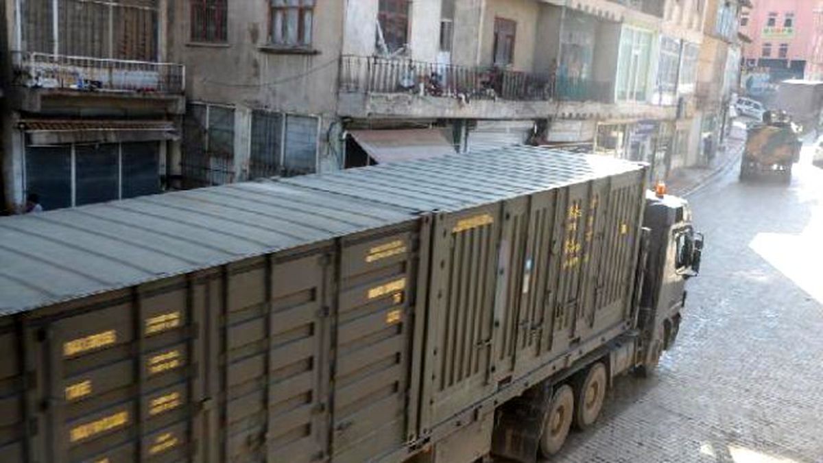 Şemdinli'ye Askeri Sevkiyatı