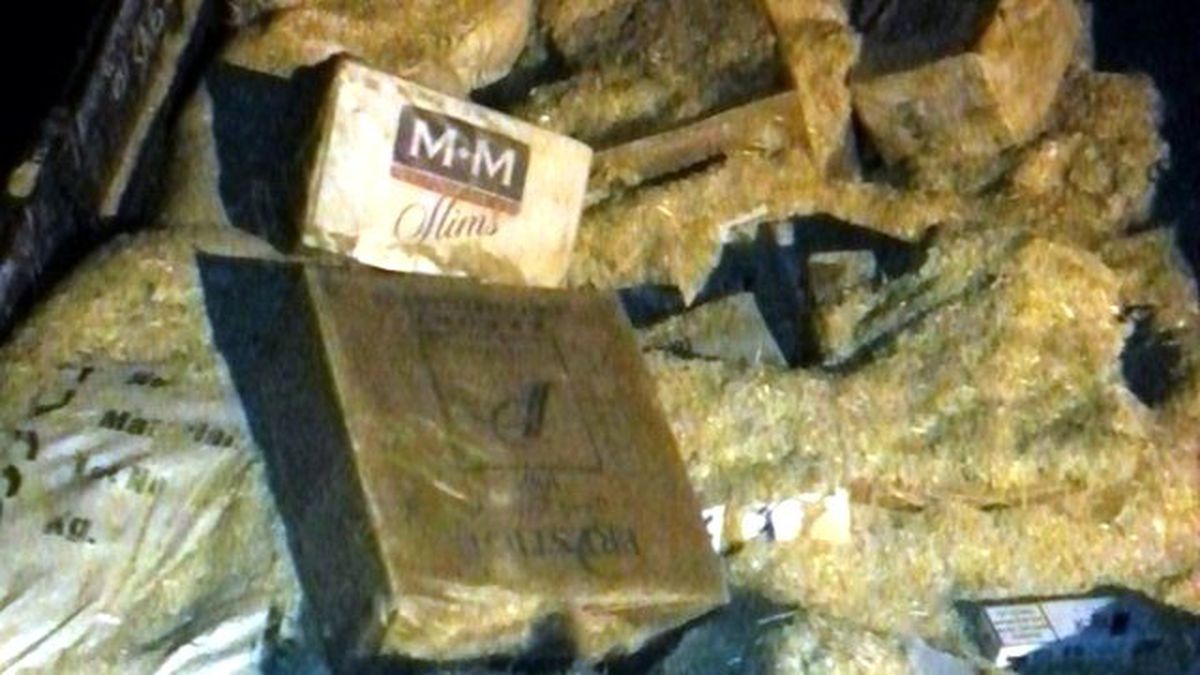 Uşak\'ta 53 Bin Paket Kaçak Sigara Yakalandı