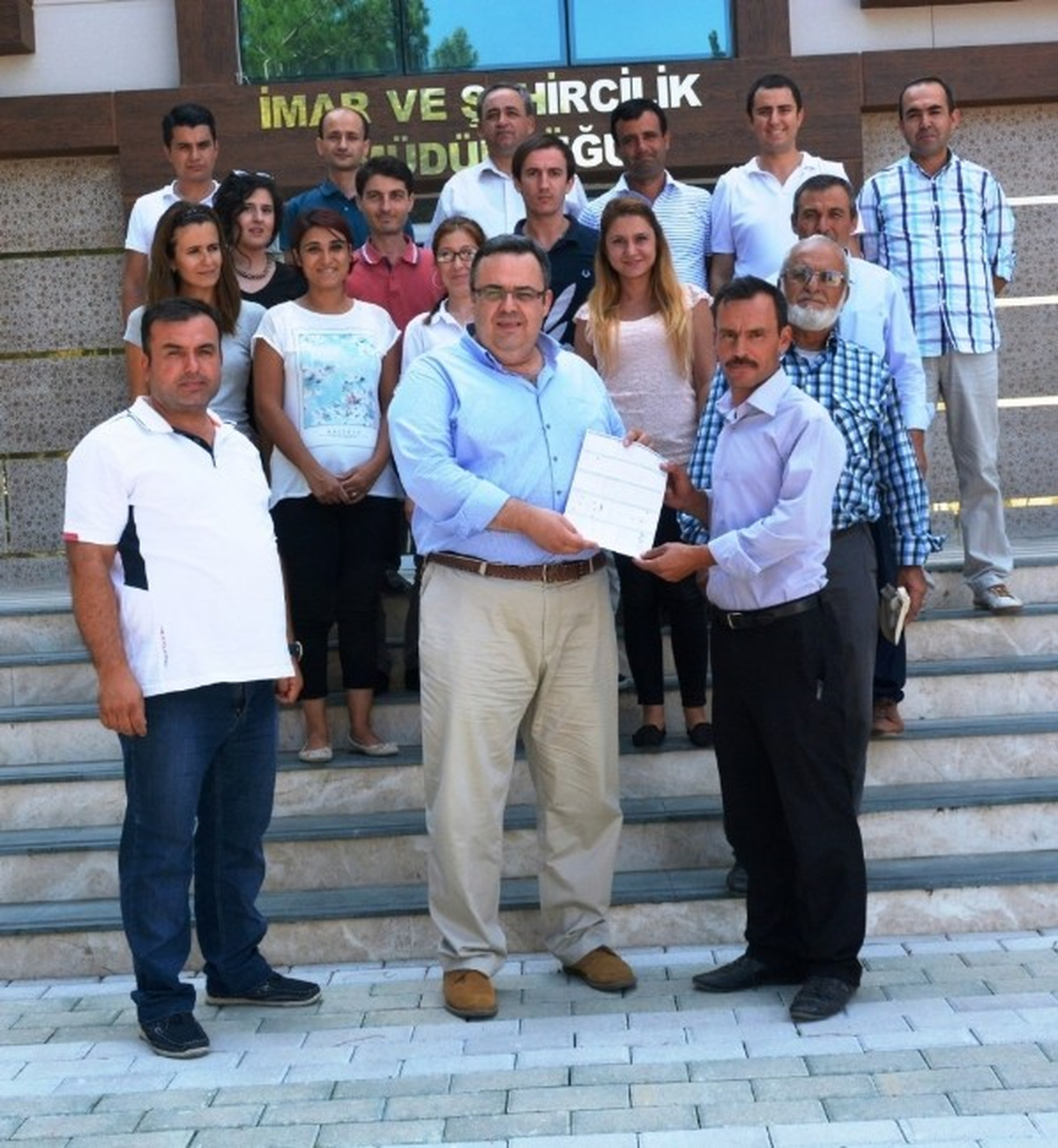 Yunusemre Belediyesi 300\'üncü Ruhsatını Cami İnşaatı İçin Verdi