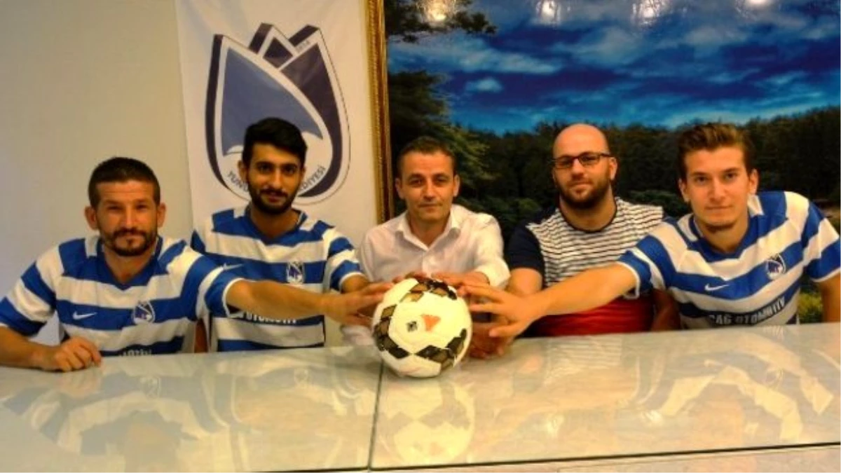 Yunusemre Belediyespor 3 Futbolcu Transfer Etti