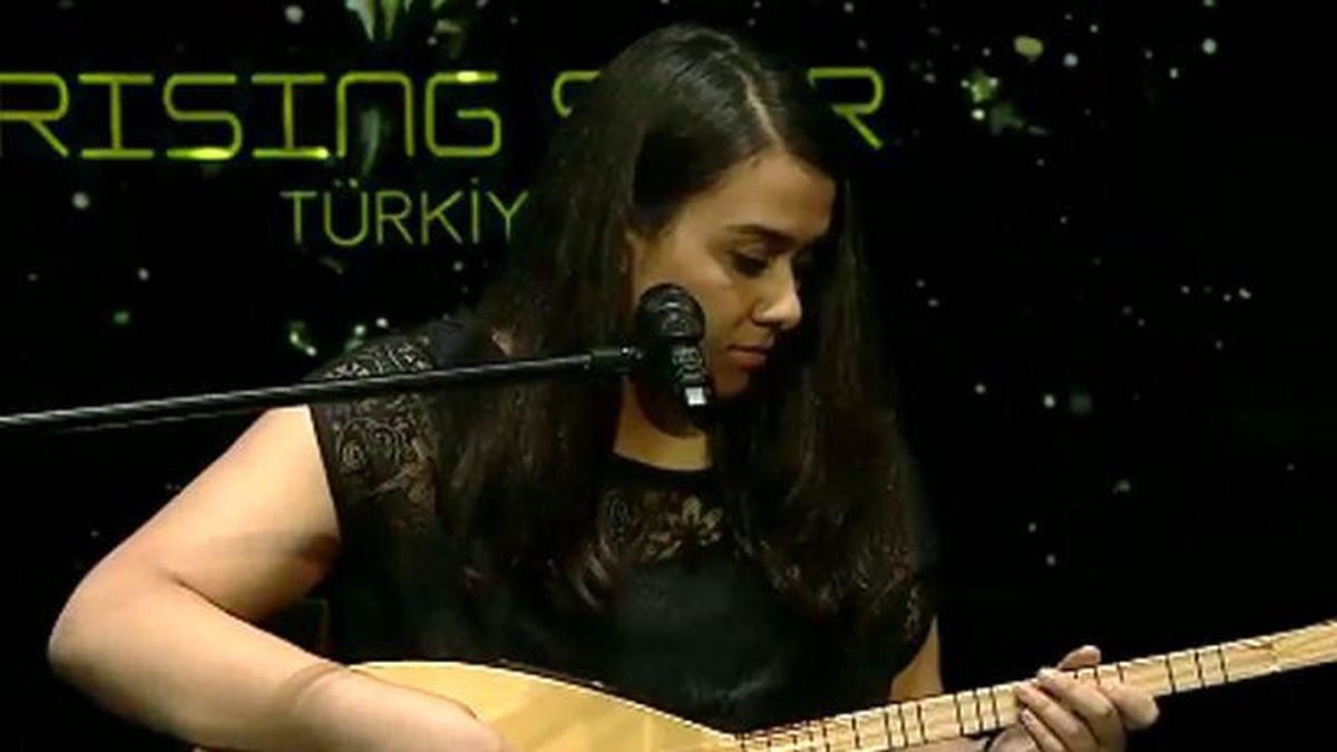 Zehra Eroğlu \'Güzel Ne Güzel Olmuşsun\'
