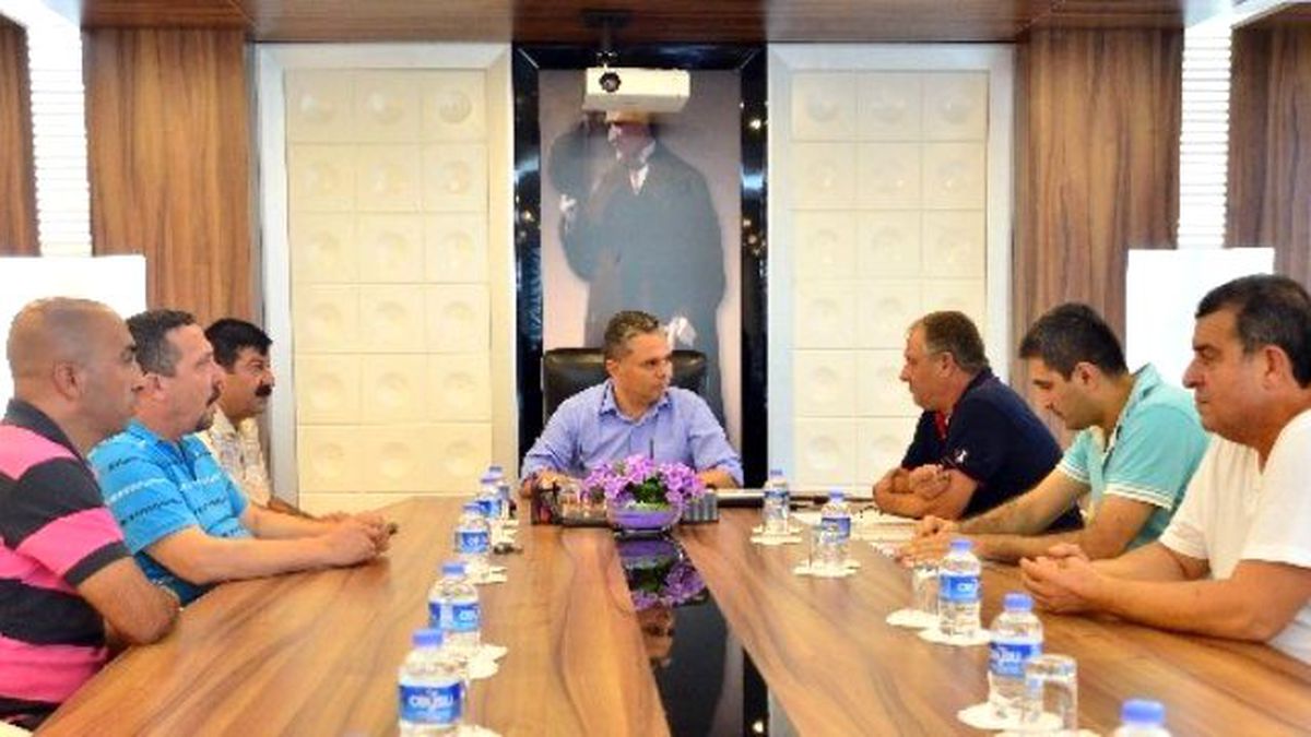 Askf\'den Uysal\'a Teşekkür Ziyareti