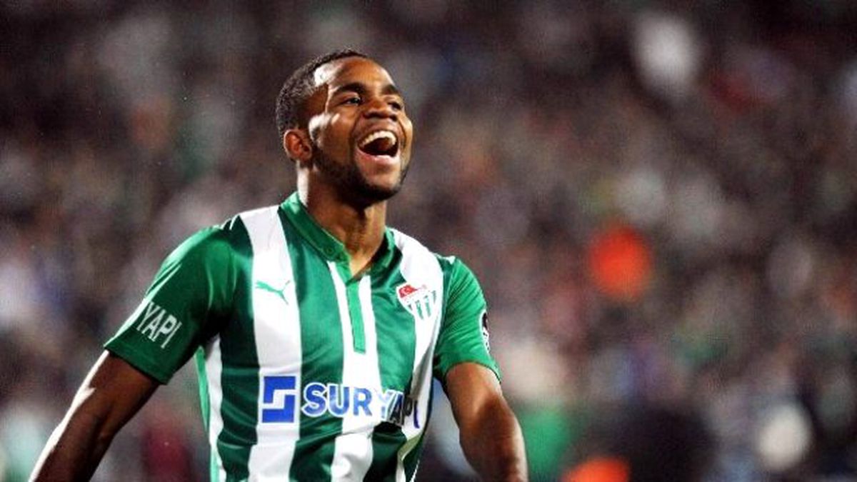 Bakambu, Bursaspor\'dan Neden Ayrıldığını Açıkladı