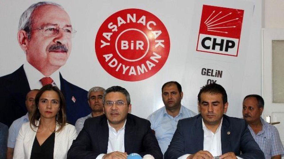 CHP Milletvekilleri Basın Toplantısı Düzenledi