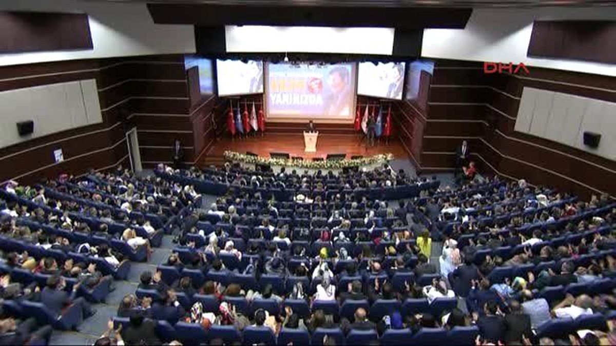 Davutoğlu Kritik Dönemde Devlet Adamı Ahlakının Gereğini Gösterdiği İçin Türkeş\'e Teşekkür Ediyorum...